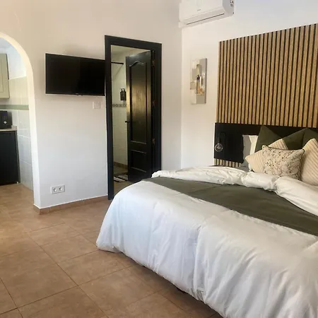The Courtyard Studio Apartments Fuente Alamo  Extérieur photo